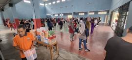 Senam GERMAS Edisi Spesial HUT Plembutan Berlangsung Meriah di GOR Plembutan